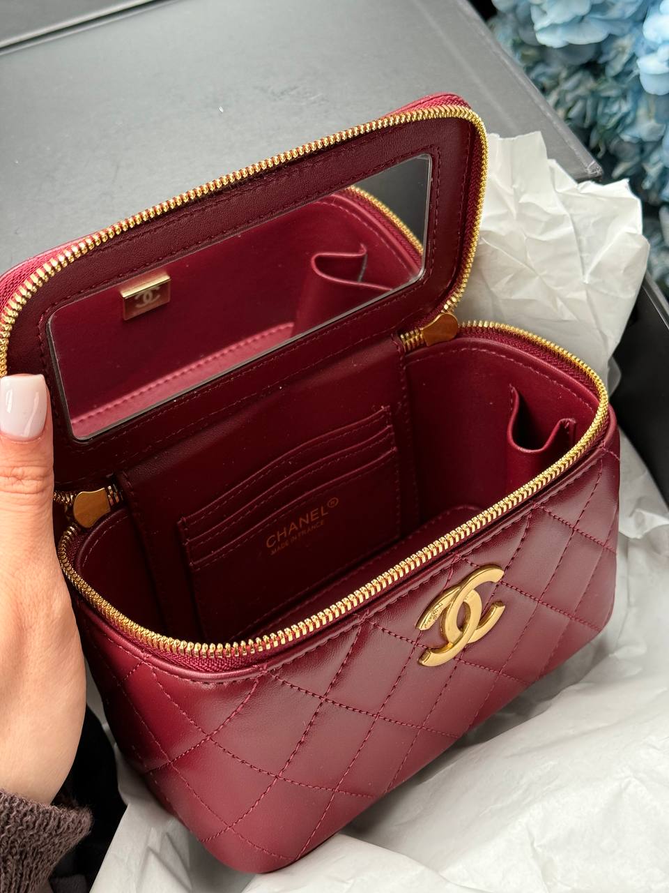 Chanel Classic Burgundy Lambskin Pearl Crush Vanity Bag Gold - 9