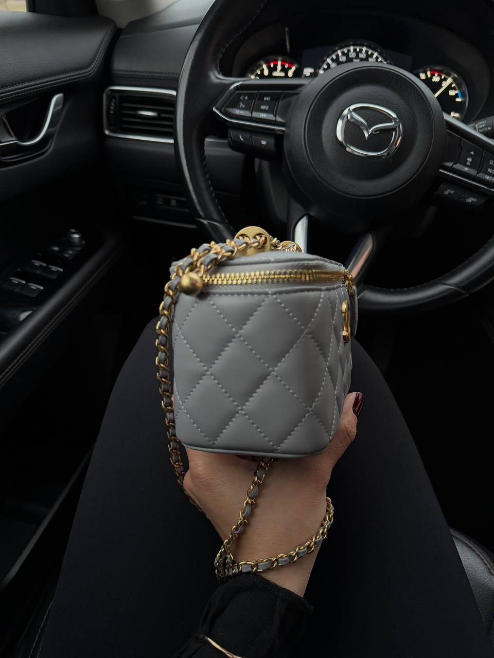 Chanel Classic Cream Lambskin Pearl Crush Vanity Bag Blue - 8