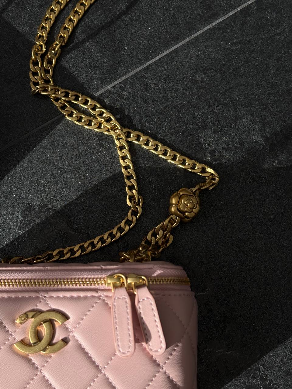 Chanel Classic Light Pink Lambskin Mini Vanity Case Gold - 8