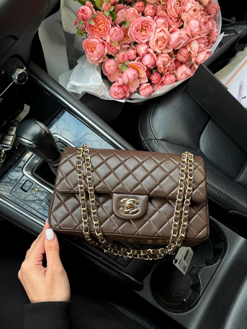 Chanel Classic Medium Double Flap in Chocolate/Gold - 2