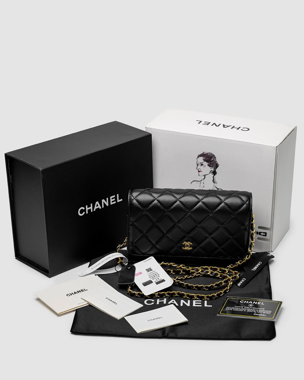 Chanel Classic Wallet on Chain Black/Gold - 4