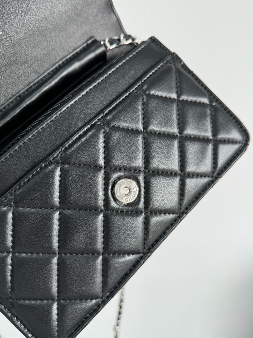 Chanel Classic Wallet on Chain Black/Silver - 17