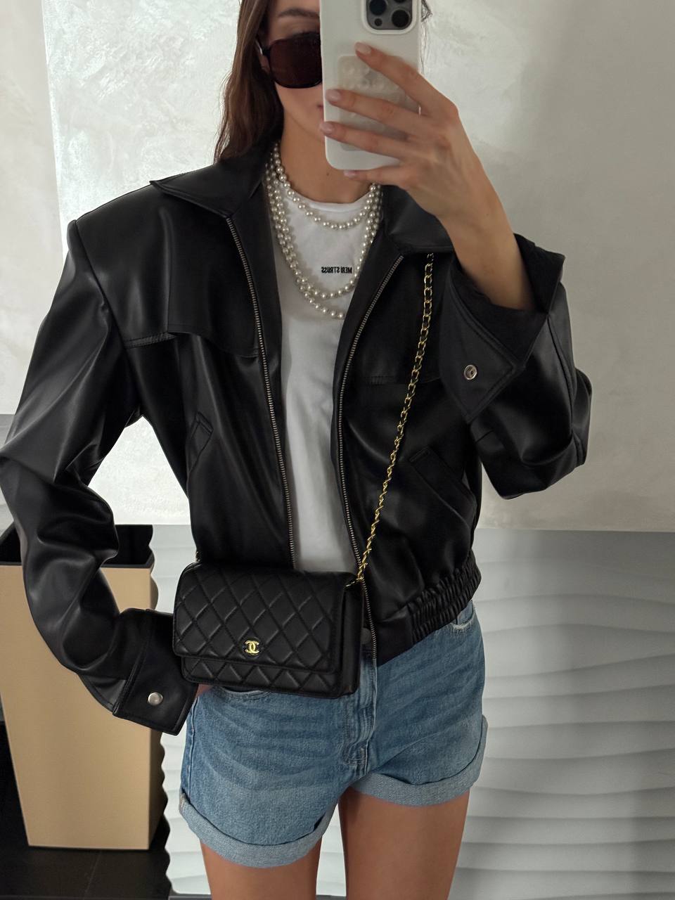 Chanel Classic Wallet on Chain Quilted Caviar Black/Gold - 2