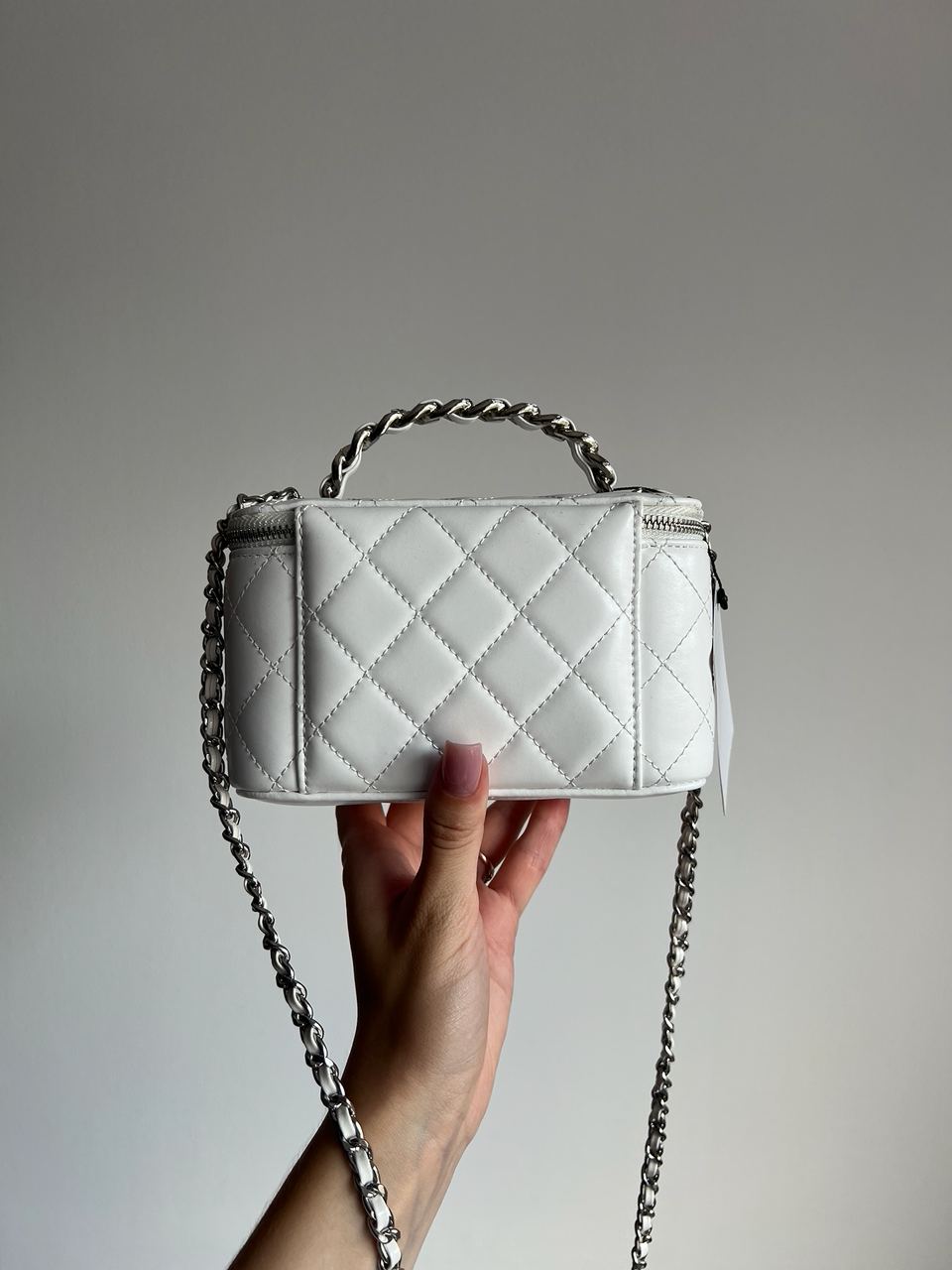 Chanel Classic White Lambskin Pearl Crush Vanity Bag Silver - 6