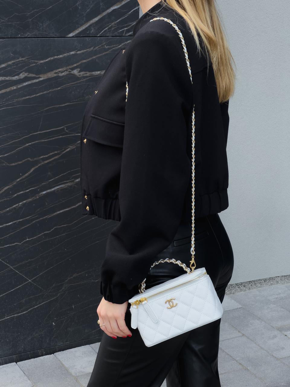 Chanel Classic White Lambskin Pearl Crush Vanity - 11