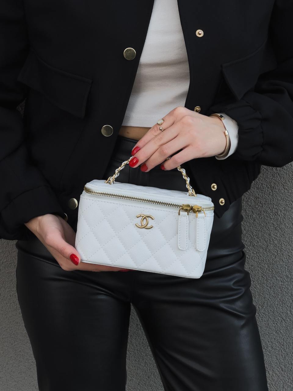 Chanel Classic White Lambskin Pearl Crush Vanity - 3