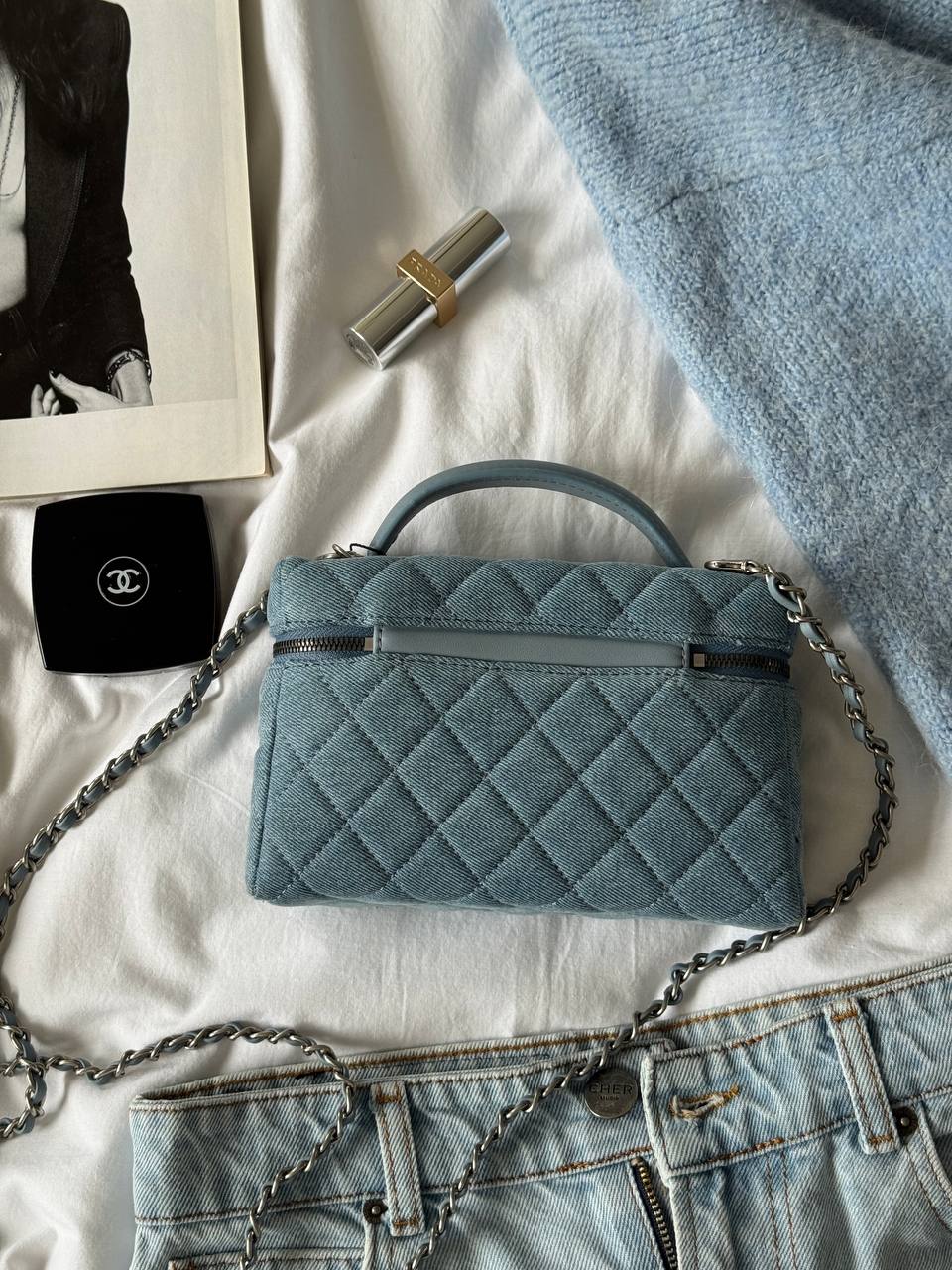 Chanel Denim Quilted Top Handle Slim Vanity Case With Chain Blue - 10