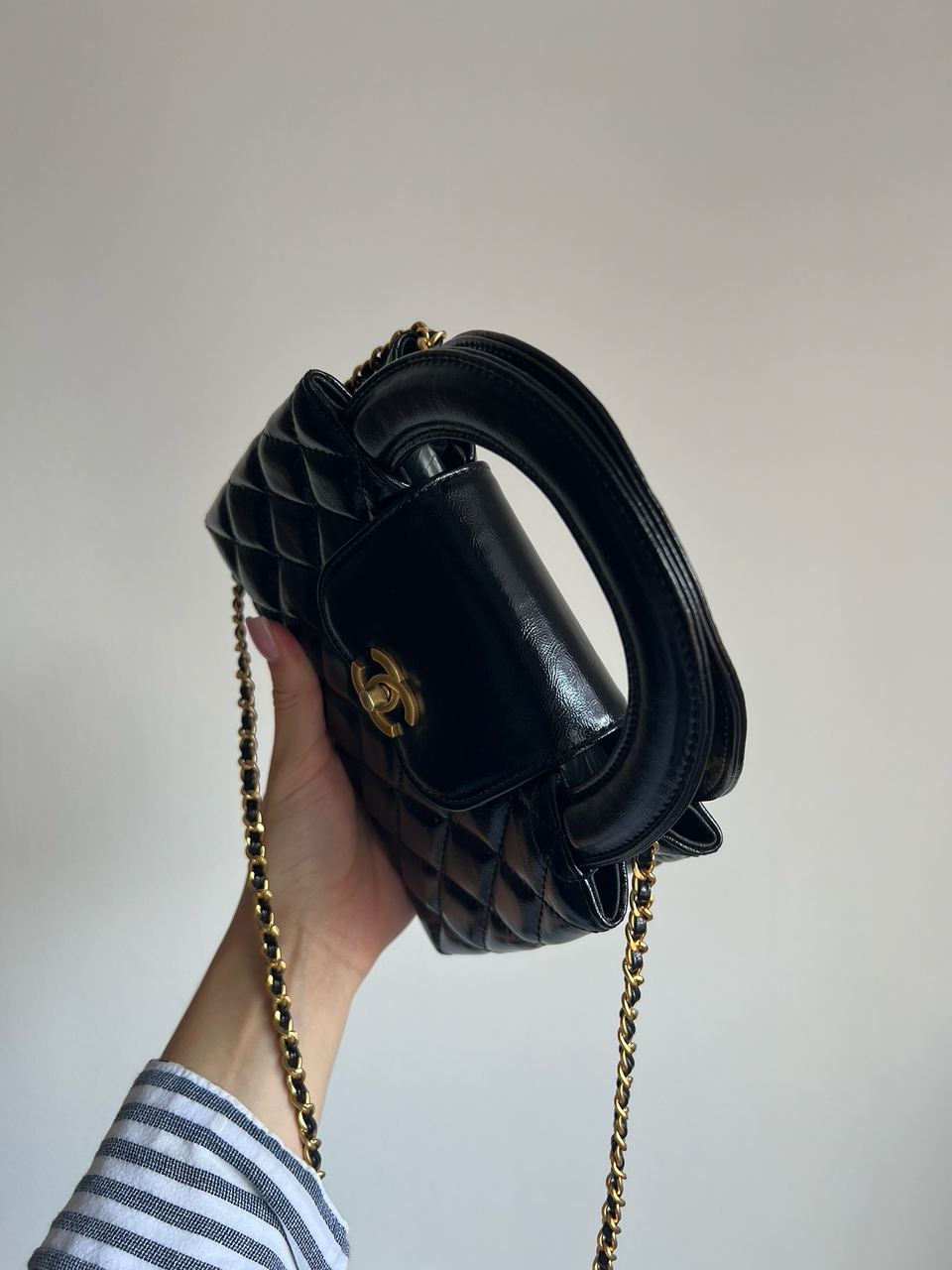 Chanel Kelly Bag Shiny Aged Calfskin Black &amp; Gold Hardware - 6