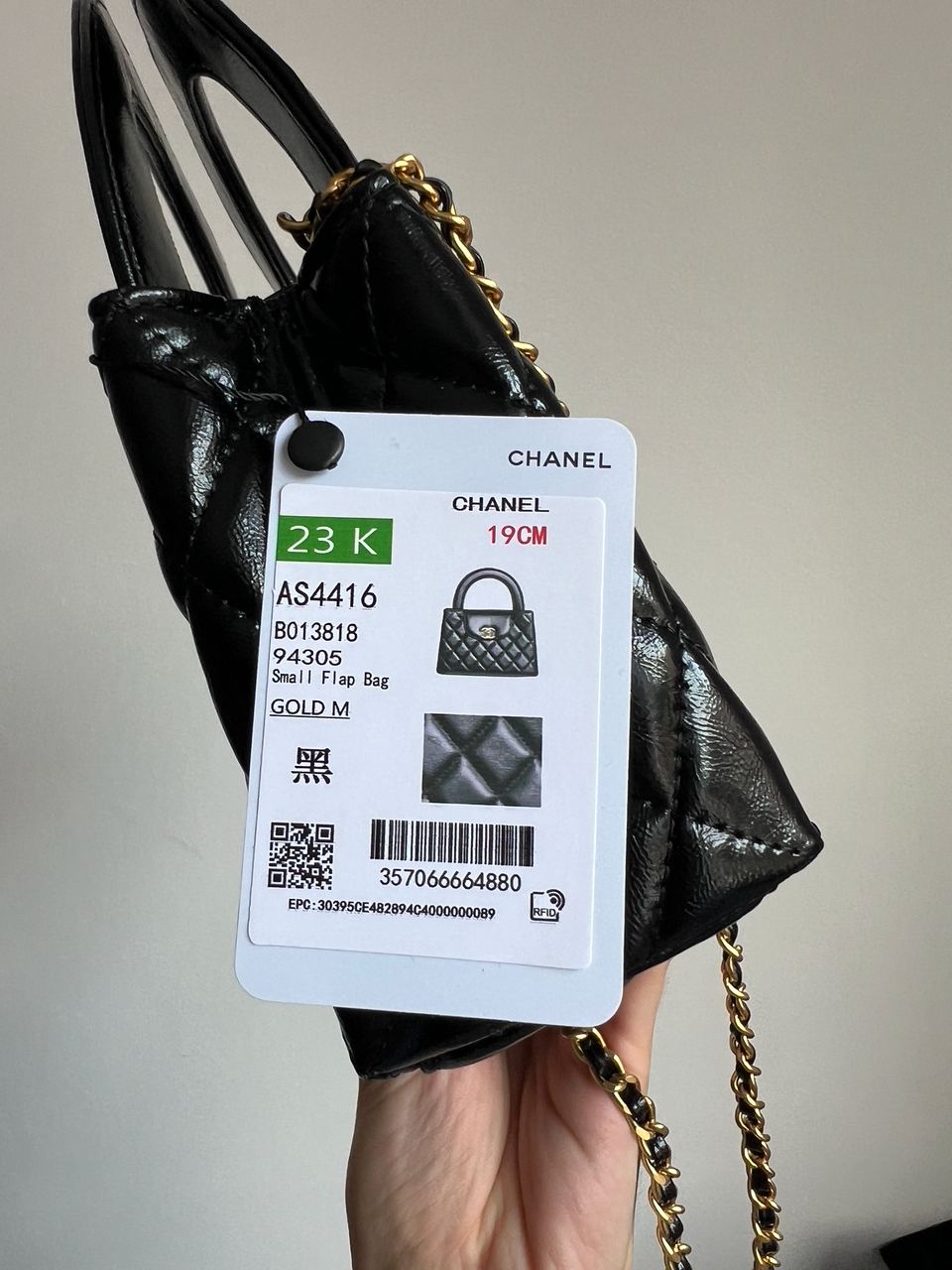 Chanel Kelly Bag Shiny Aged Calfskin Black &amp; Gold Hardware - 9