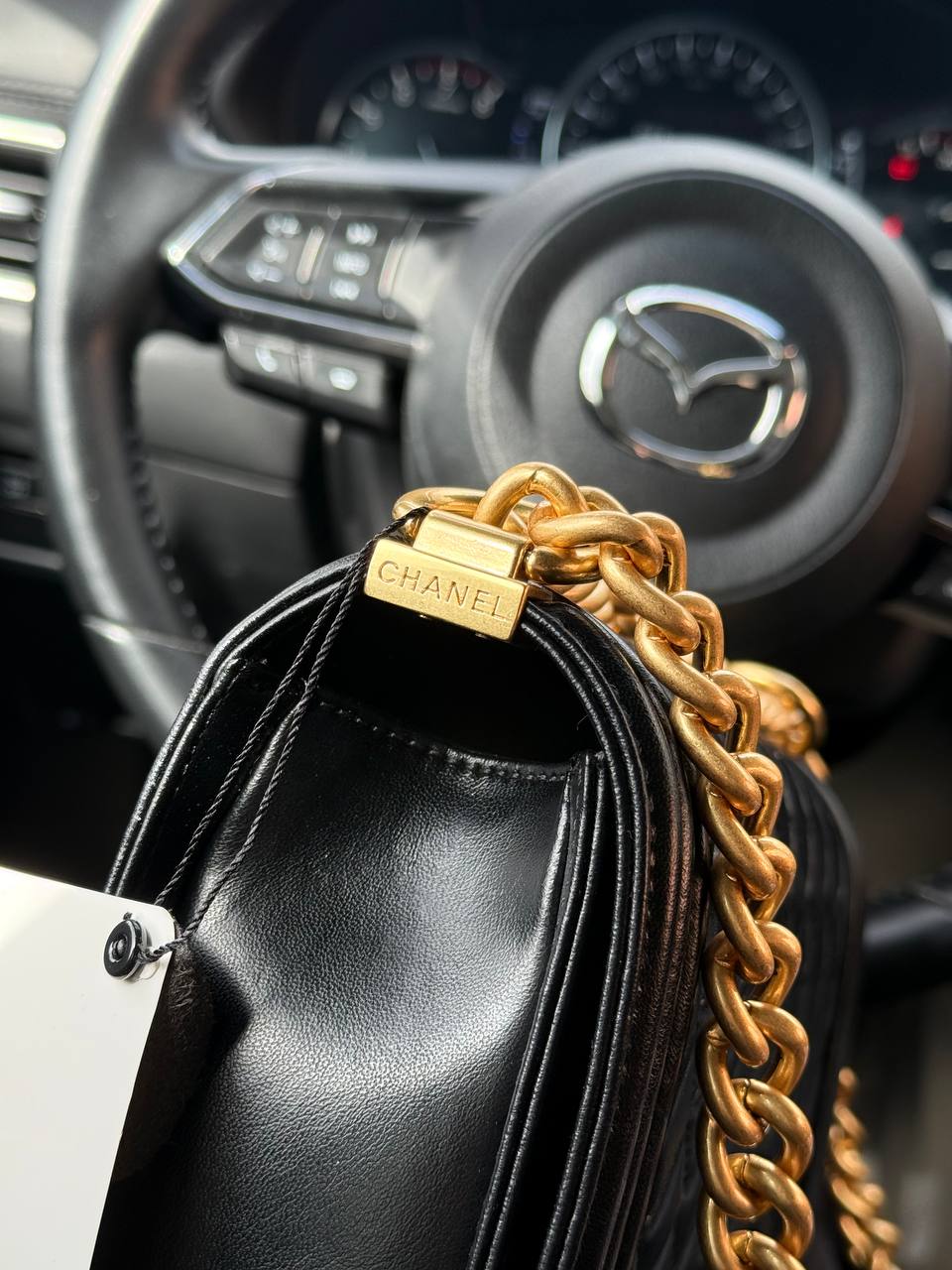 Chanel Medium Boy Black/Gold Caviar RHW Smooth Skin - 13