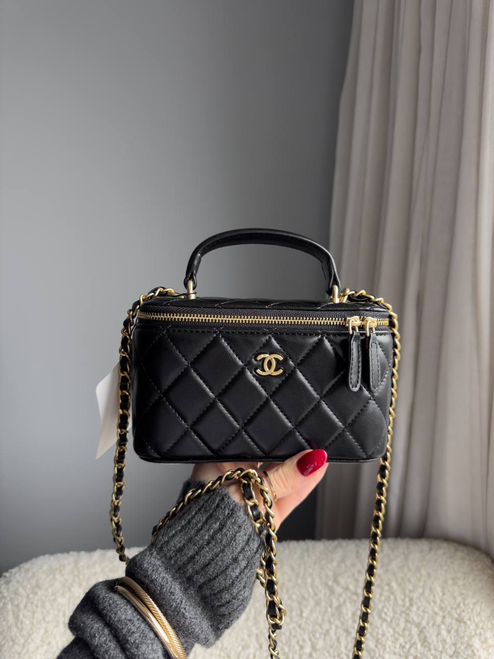 Chanel Mini Vanity Top Handle Case Black Lambskin Brushed Gold Hardware - 7