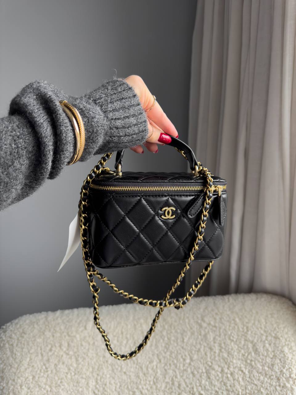 Chanel Mini Vanity Top Handle Case Black Lambskin Brushed Gold Hardware - 8