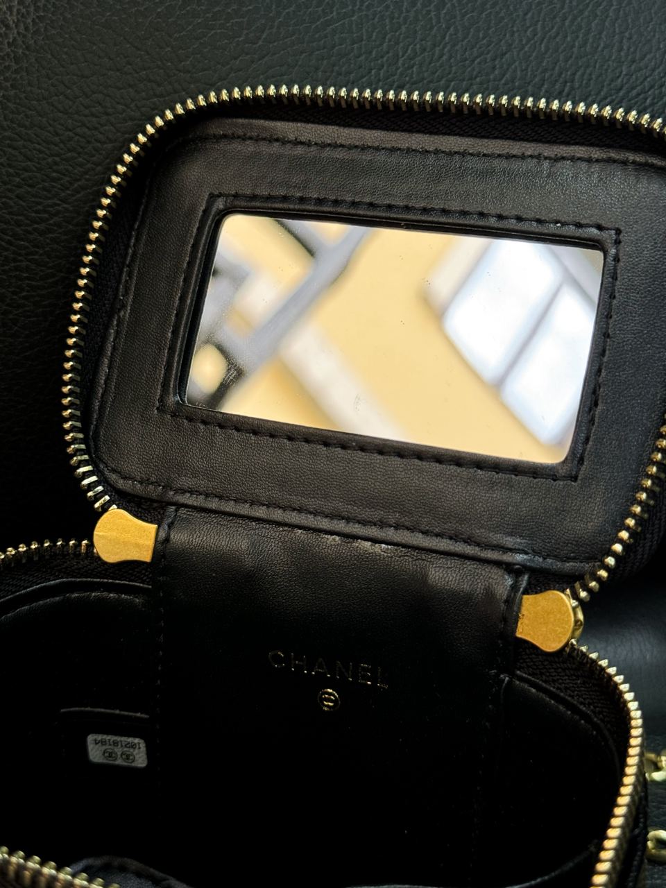 Chanel Mini Vanity - 24
