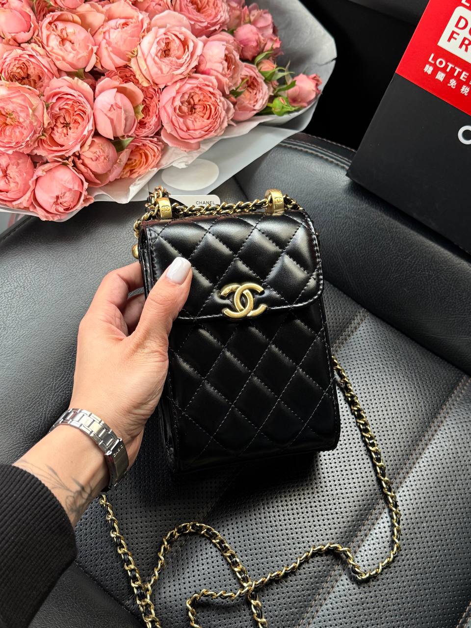 Chanel Pearl Crush Phone Case With Chain Lambskin Black - 2