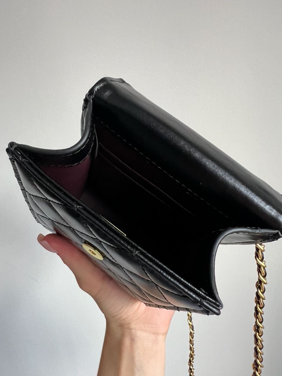 Chanel Pearl Crush Phone Case With Chain Lambskin Black - 9