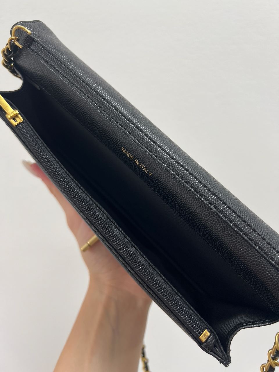 Chanel Shoulder Bag Black/Gold - 9