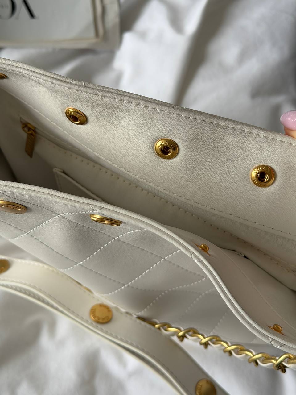 Chanel Small CC Quilted Shopping Bag Milk/Gold - 10