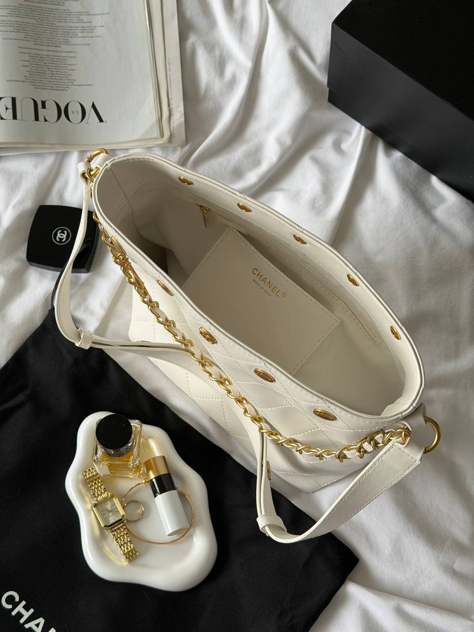 Chanel Small CC Quilted Shopping Bag Milk/Gold - 13