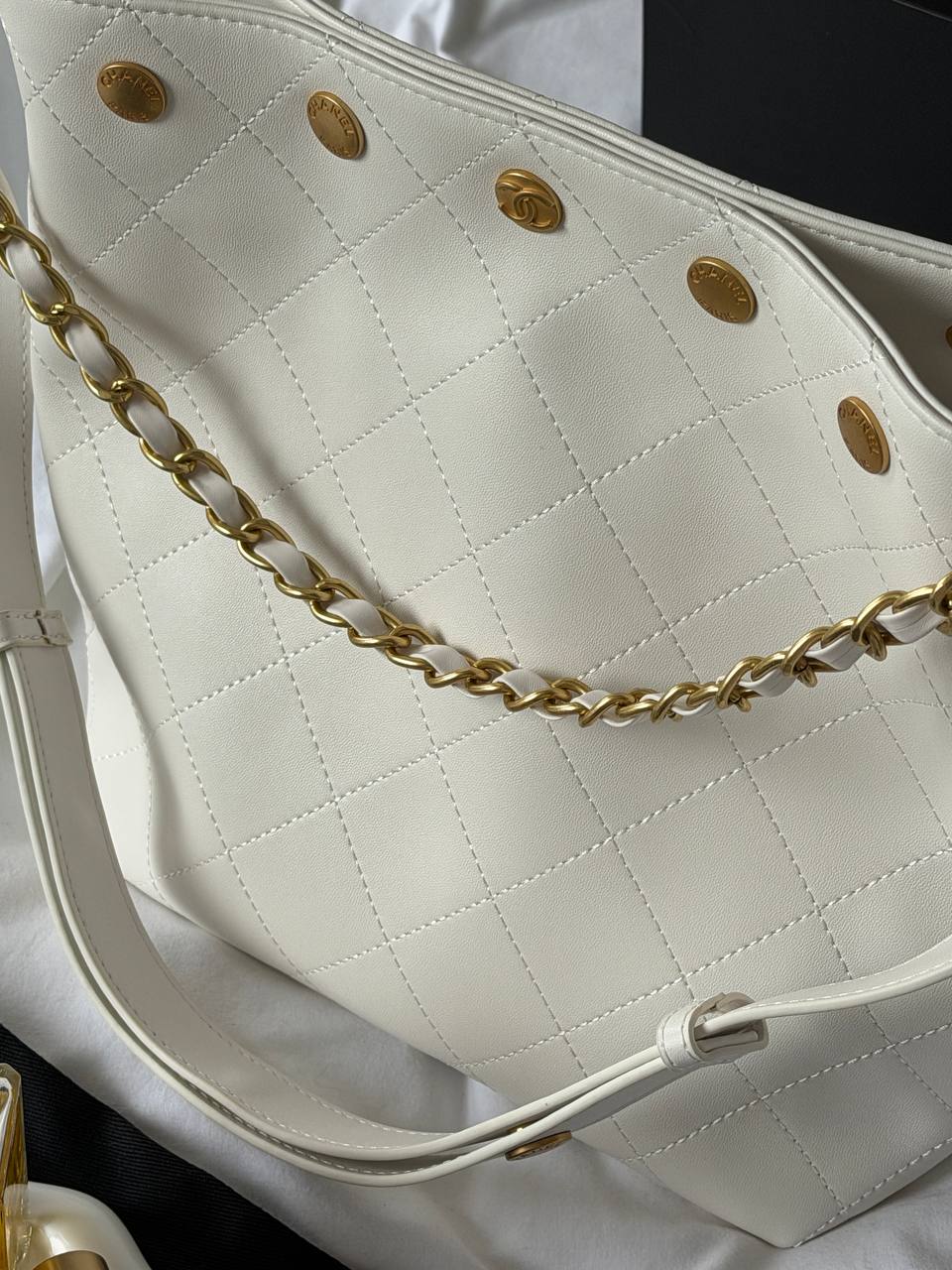 Chanel Small CC Quilted Shopping Bag Milk/Gold - 8