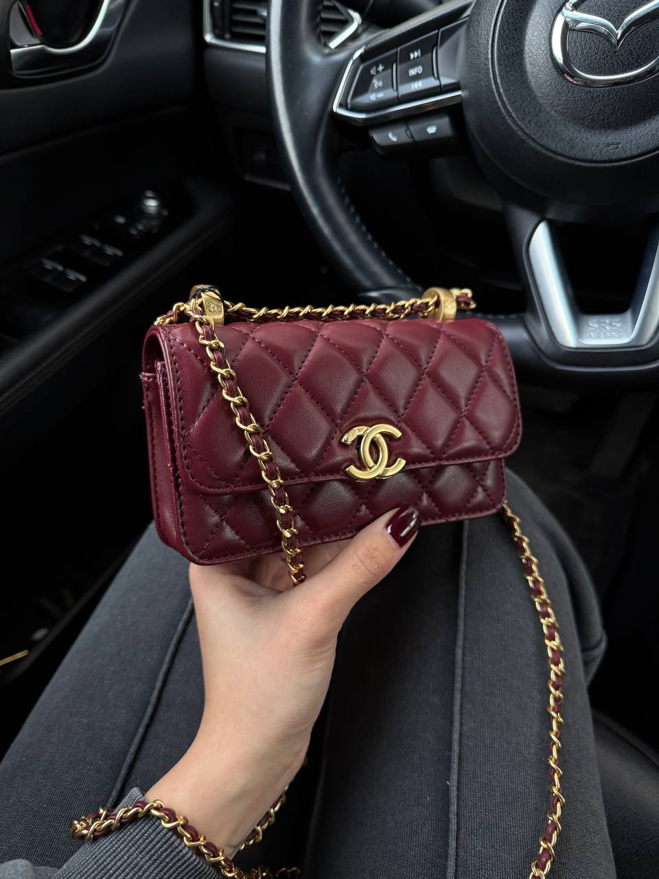 Chanel Trendy CC Wallet On Chain Lambskin Burgundy/Gold - 5