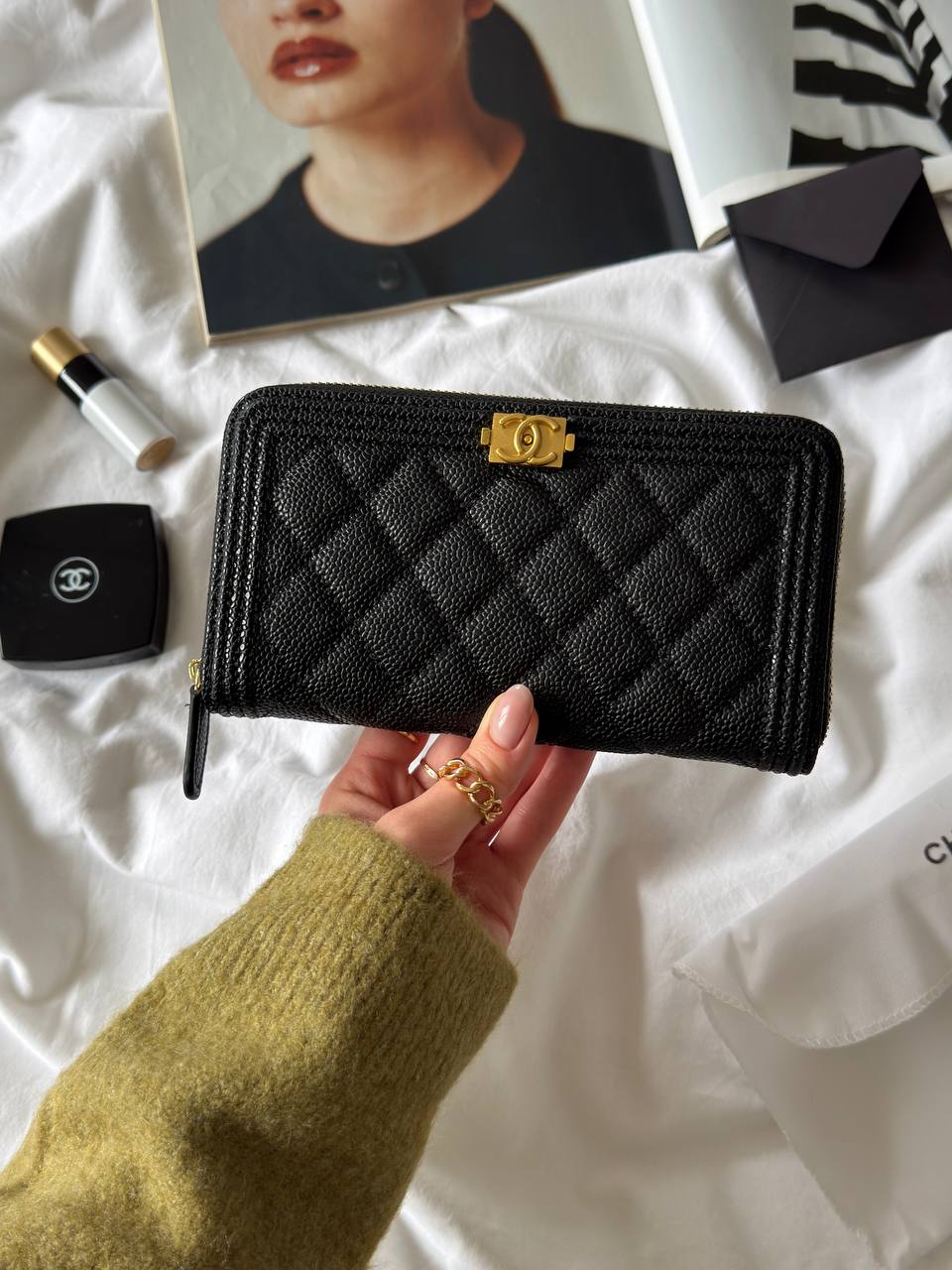 Chanel Wallet Boy Black/Gold - 4
