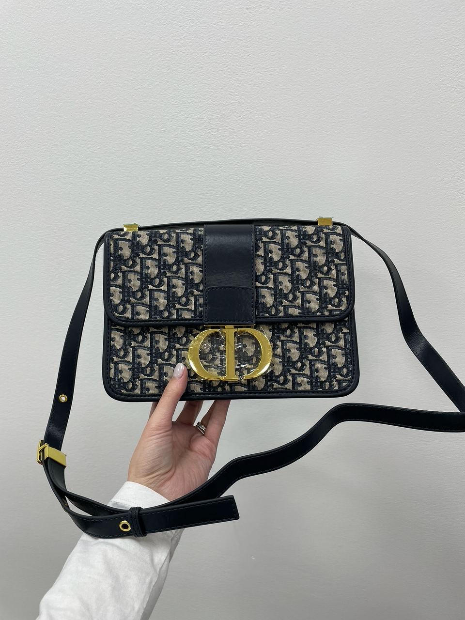 Christian Dior 30 Montaigne Chain Bag Blue Dior Oblique Jacquard - 10