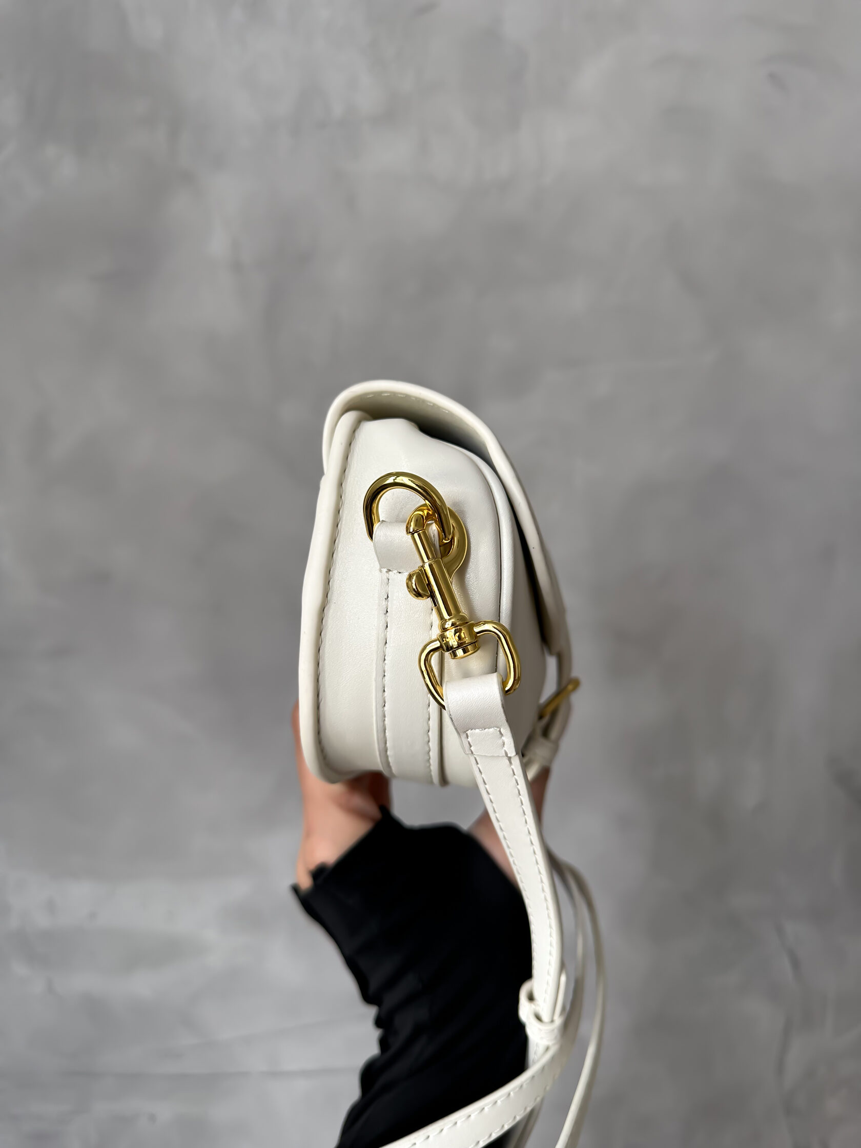 Christian Dior Bobby East-West Bag White Box Calfskin - 3