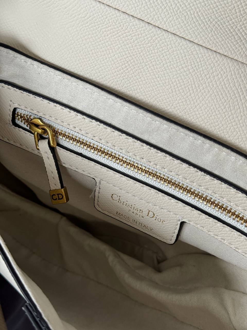 Christian Dior Cream Leather Saddle Bag - 4