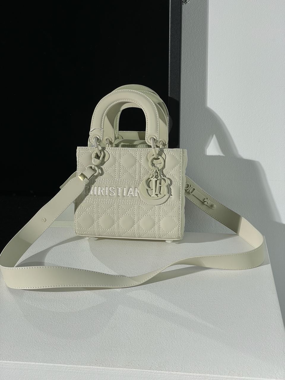 Christian Dior Latte Ultramatte Cannage Calfskin Mini Lady Dior Beige - 2