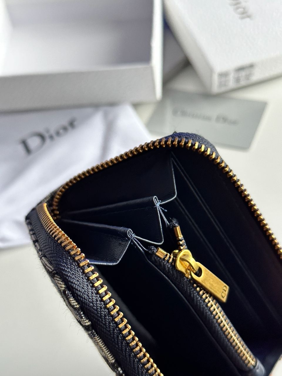 Christian Dior Small 30 Montaigne Wallet Voyageur Coin Purse - 17