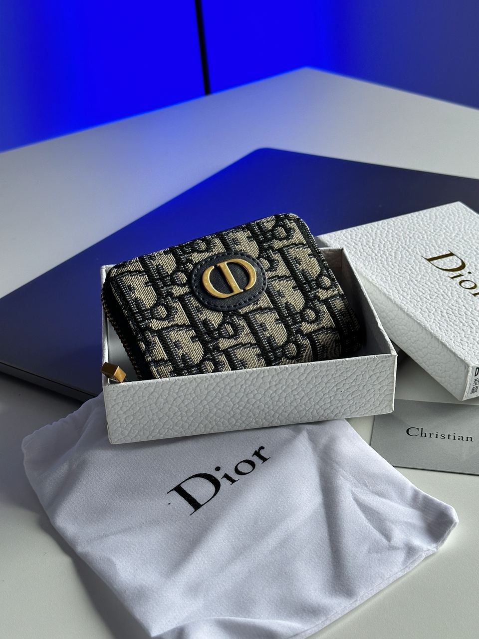 Christian Dior Small 30 Montaigne Wallet Voyageur Coin Purse - 2