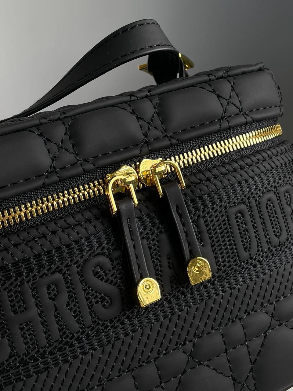 Christian Dior Travel Vanity Case Black - 9