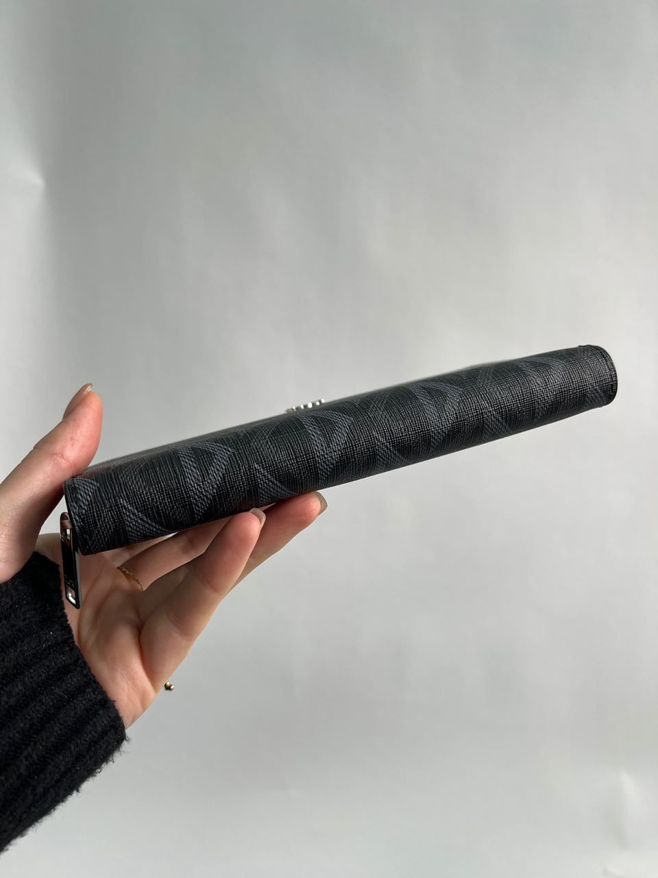 Christian Dior Zipped Long Wallet Grey Diamond Canvas - 13