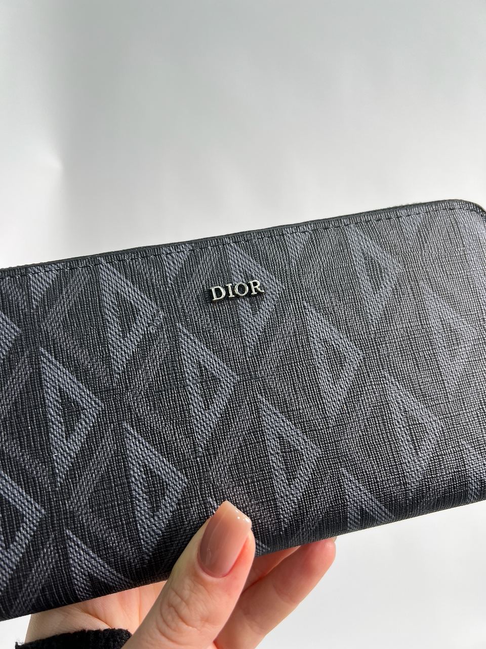 Christian Dior Zipped Long Wallet Grey Diamond Canvas - 8