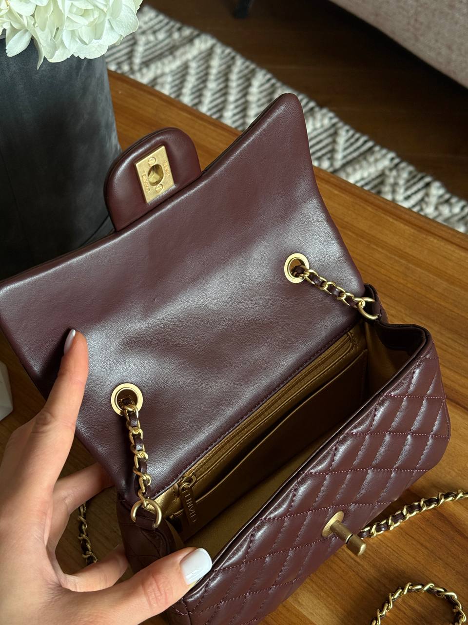 Classic 1.55 Small Single Flap in burgundy - 10