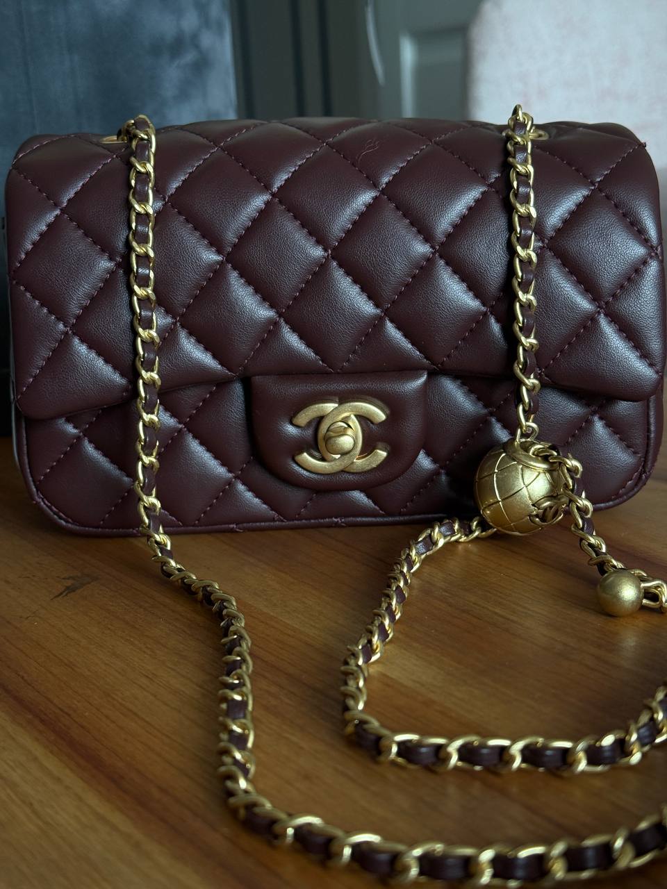 Classic 1.55 Small Single Flap in burgundy - 4