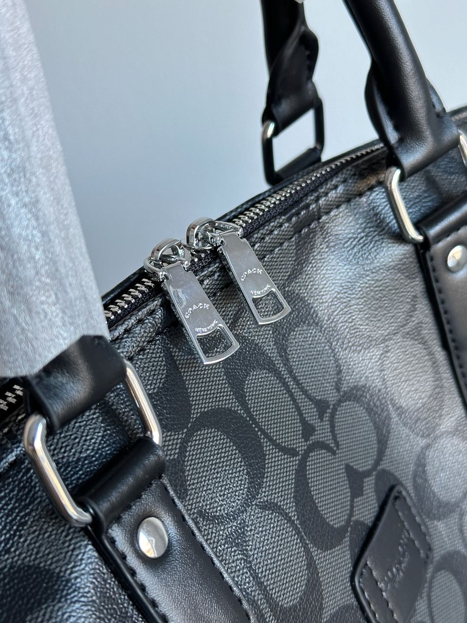 Coach 52 In Signature Canvas Grey - 10