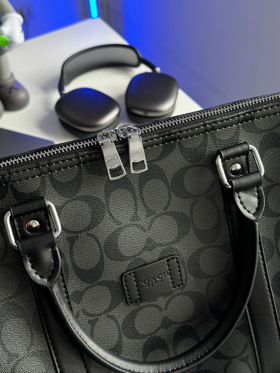 Coach 52 In Signature Canvas Grey - 8