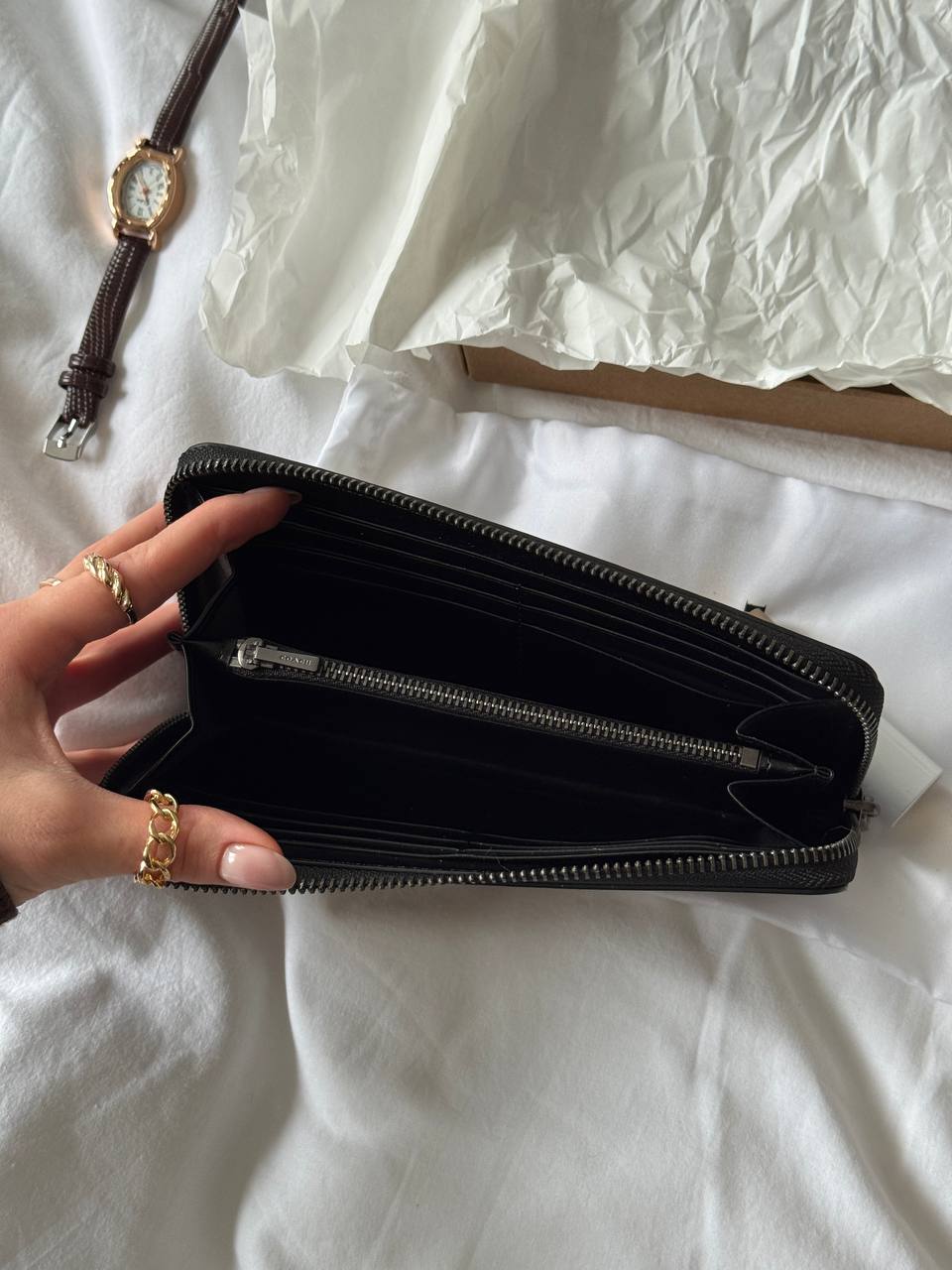 Coach Accordion Wallet In Signature Beige - 9