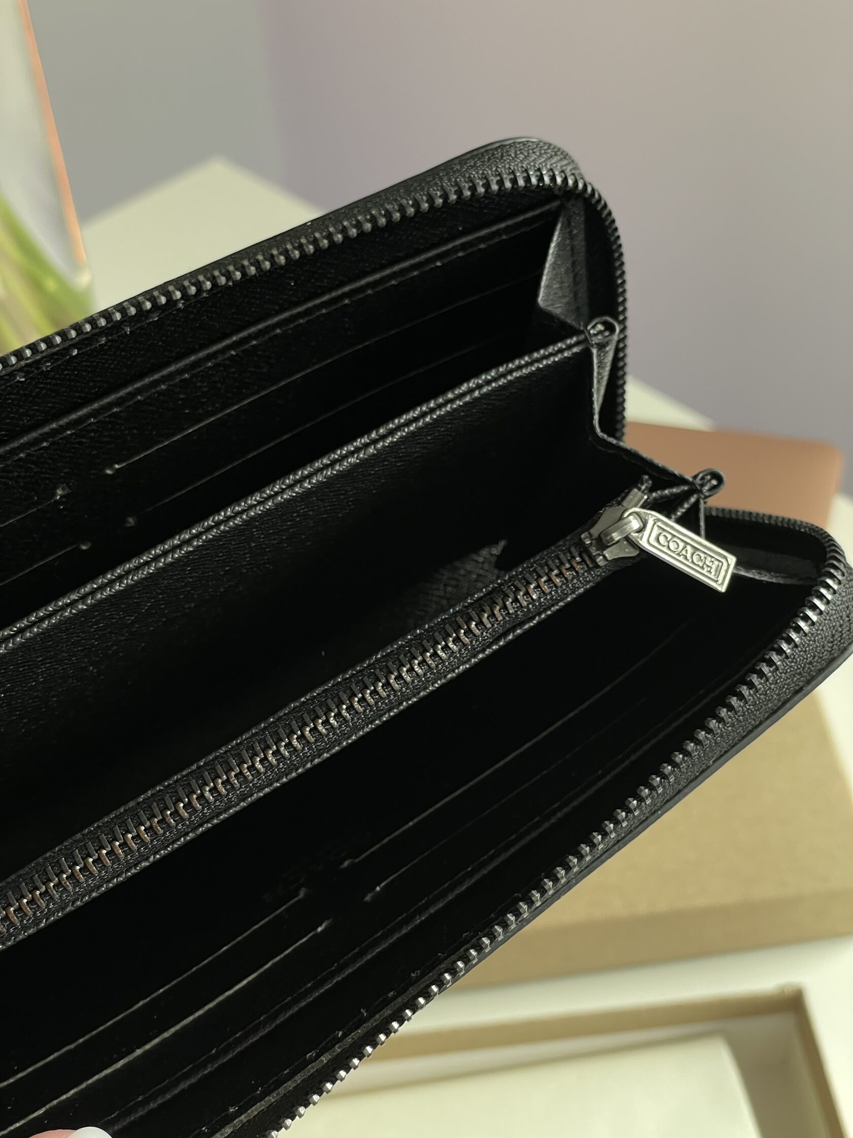 Coach Accordion Wallet In Signature Canvas Grey - 8