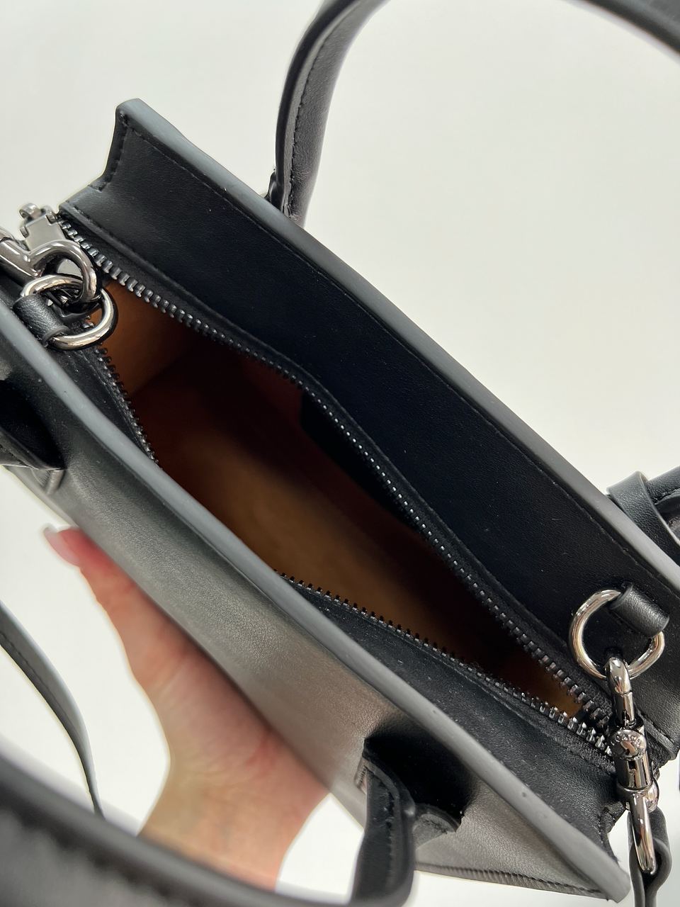 Coach Andrea Carryall Total Black - 8