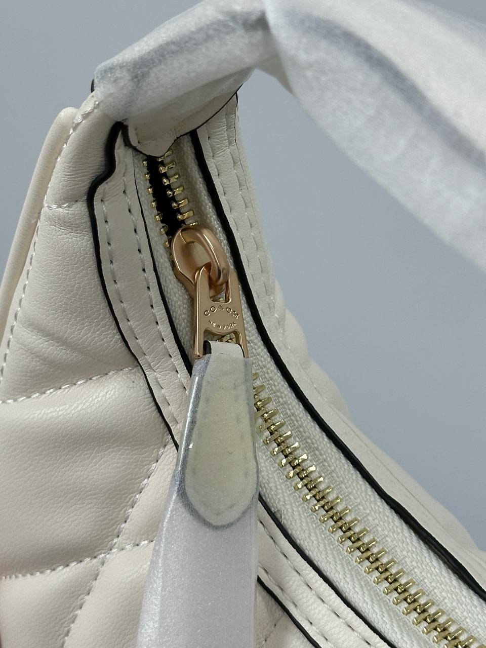 Coach Carmen Mini Crossbody Bag With Quilting White/Gold - 10