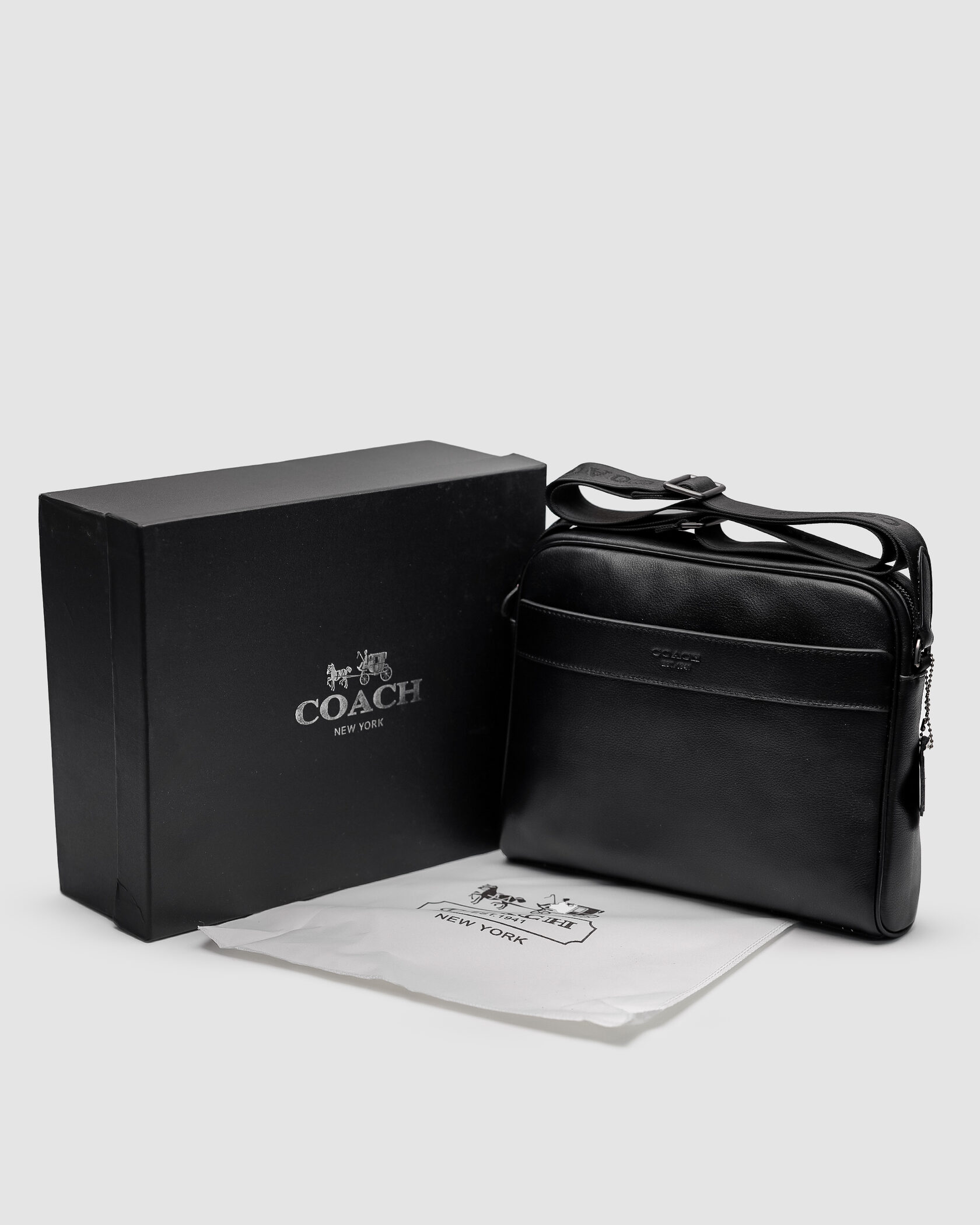 Coach Charles Camera Crossbody Messenger Bag Smooth Skin Black - 2