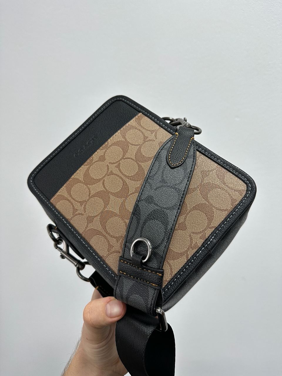 Coach Charter Crossbody 24 In Signature Canvas - 10