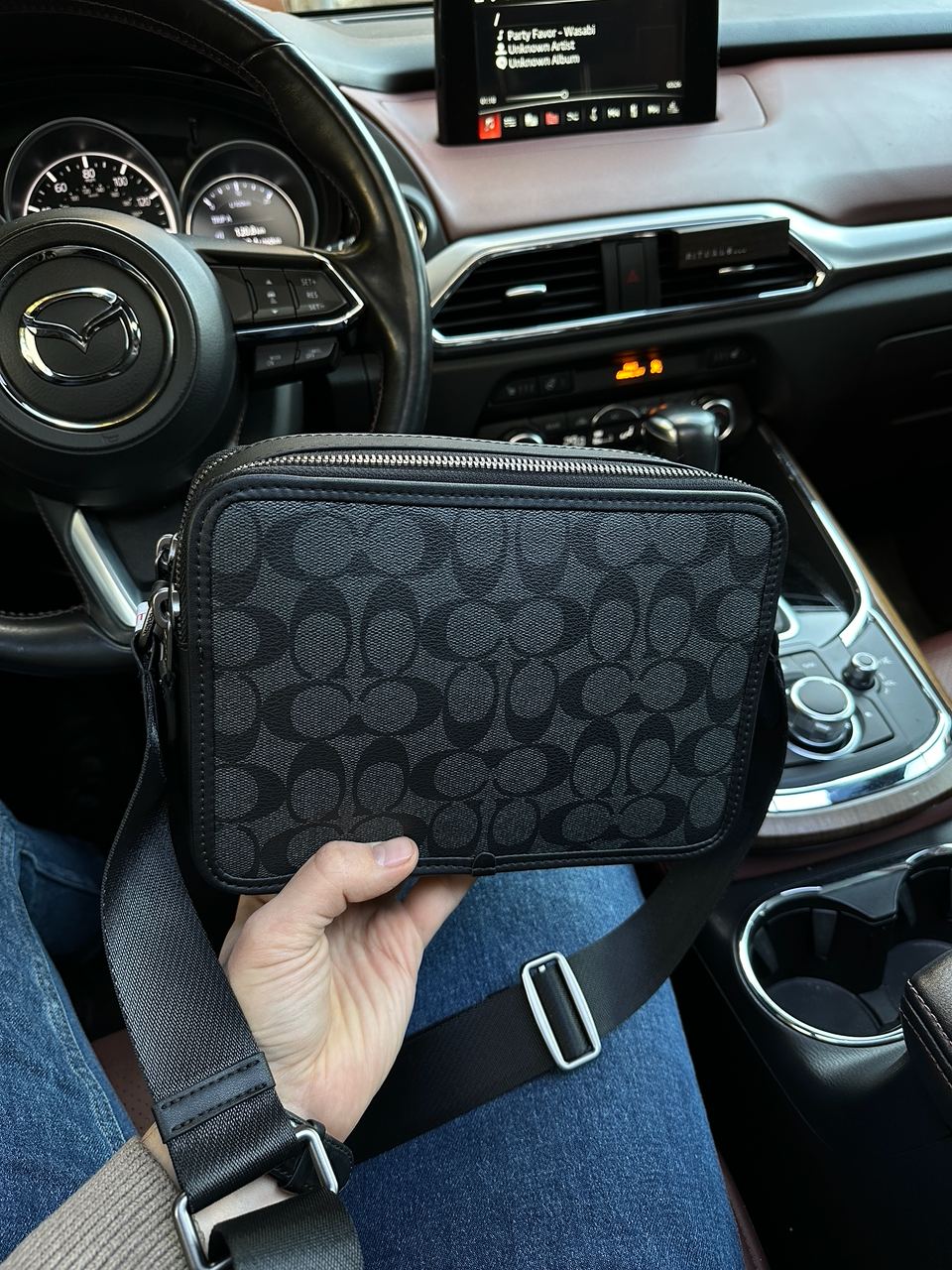 Coach Charter Signature Coated Canvas Crossbody 24 Bag - Ji/Cha - 4