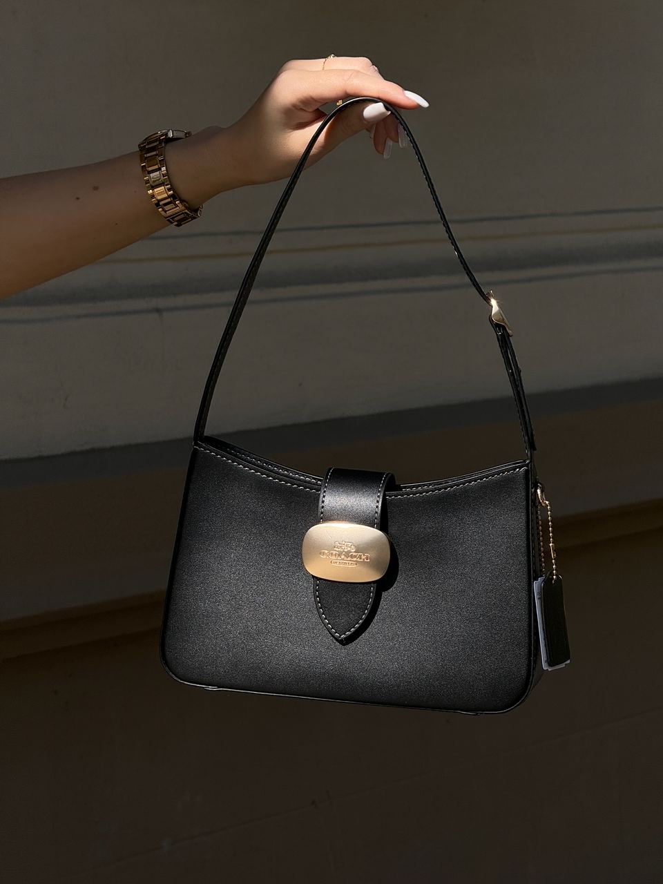 Coach Eliza Shoulder Bag In Black - 10