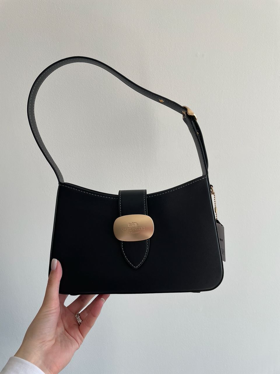 Coach Eliza Shoulder Bag In Black - 11