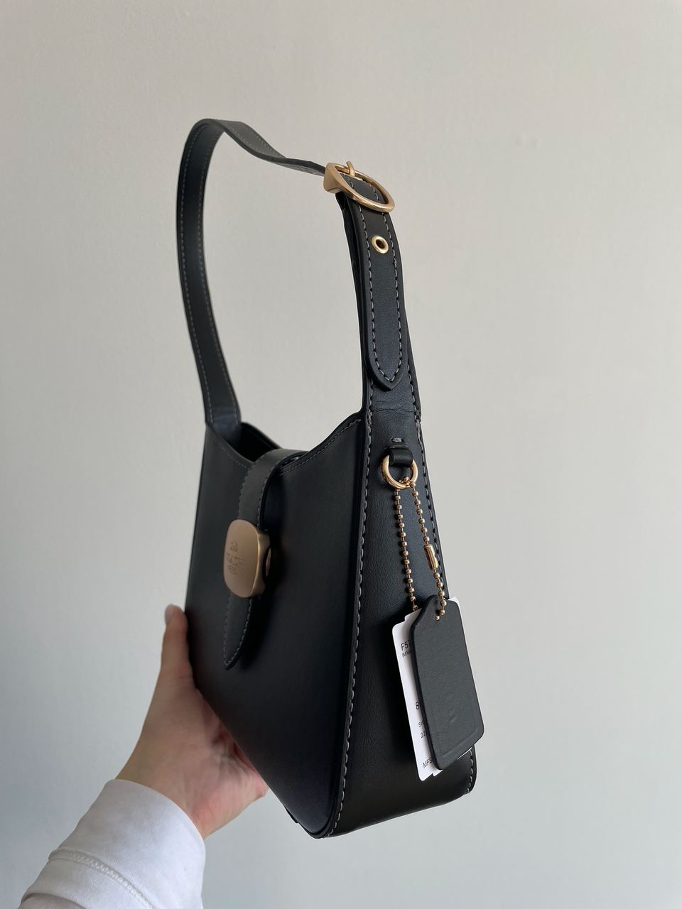 Coach Eliza Shoulder Bag In Black - 13