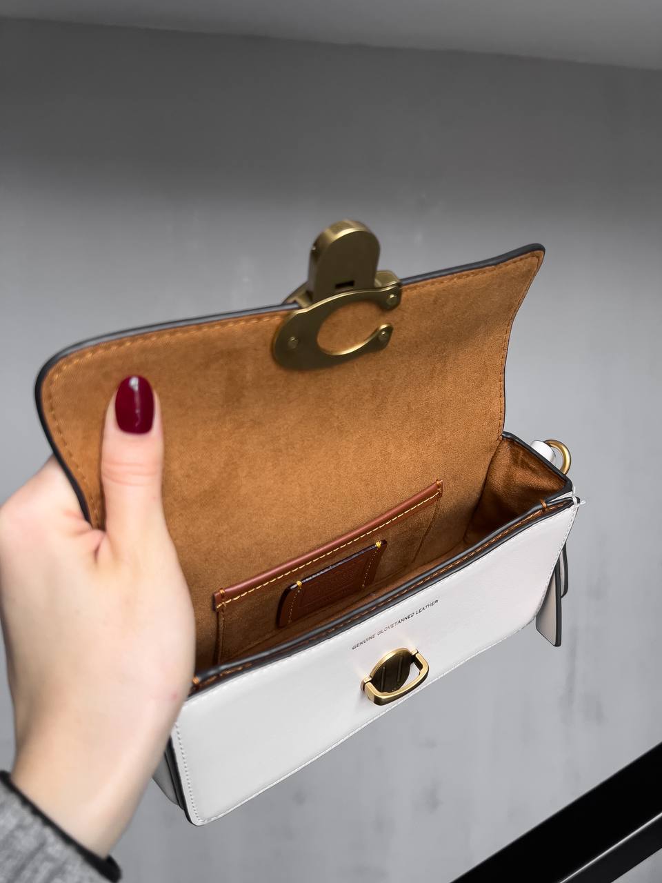 Coach Glovetanned Leather Studio Baguette Bag Chalk - 15