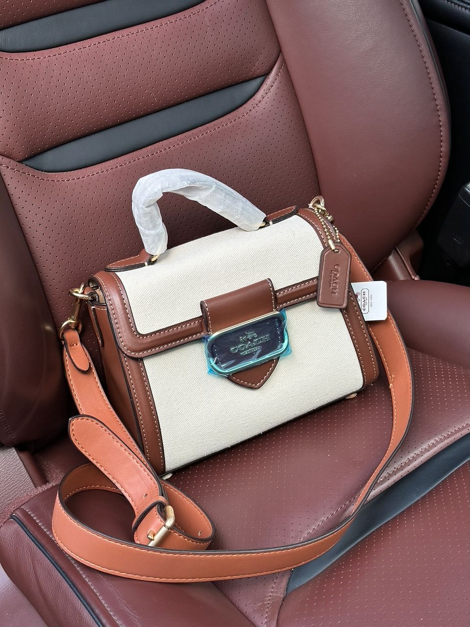 Coach Hero Shoulder Bag in Signature Canvas - 3